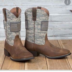 ARIAT BOOTS
